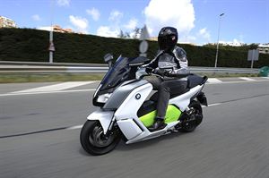 零排放騎乘新紀元　BMW  C EVOLUTION