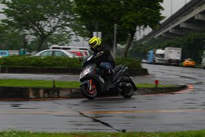 2014 KYMCO RACING KING 180 ABS測試報告　水冷王者再進化