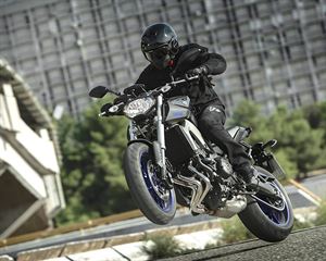  YAMAHA MT-09    日系三缸的逆襲