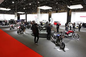 2013 Tokyo Motor Show   科技領航 預約未來新發展