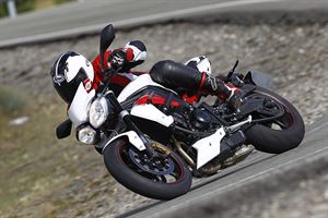 Triumph 2013 Street Triple R   最新改款的NK街車小霸王