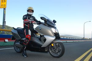 BMW C650 GT   豪華兩輪房車 體驗舒適奢華