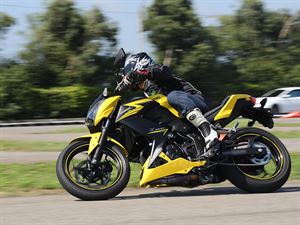 KAWASAKI Z300 Z系列輕量級刺客