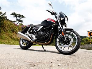 SYM SB300 CR 國產檔車勢力的進化