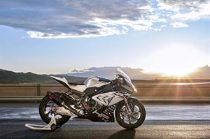碳纖維BMW HP4 Race售價敲定