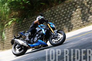 SUZUKI GSX-S750