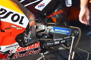 Repsol Honda開始測試碳纖維搖臂