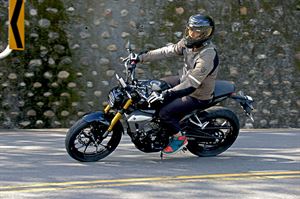 HONDA CB150R