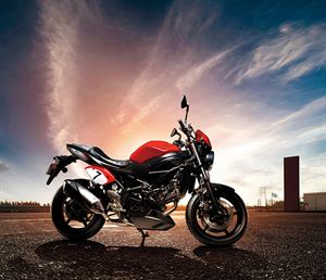 SUZUKI SV650 
