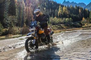 2021 MOTO GUZZI V85TT