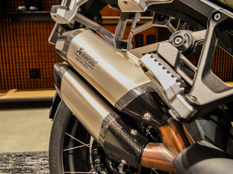 P90652152_highRes_bmw-r-1300-gs-advent