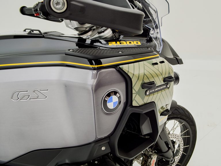 P90652158_highRes_bmw-r-1300-gs-advent